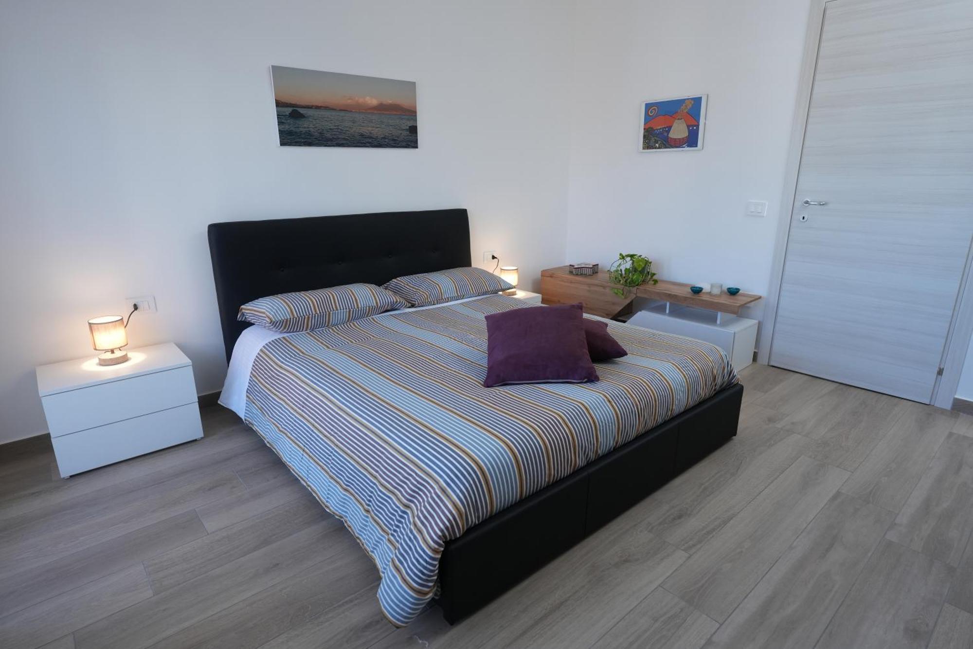 Panorama Vesuvius Affittacamere Guesthouse With Lift Near To Subway In Napoli Center Luaran gambar